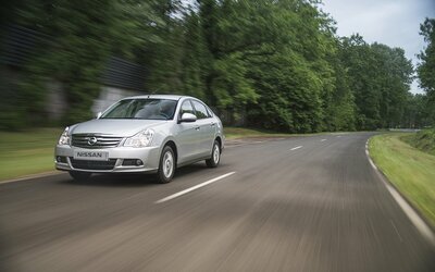 Nissan Almera