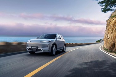 Geely EX5