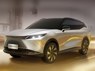 Omoda C7