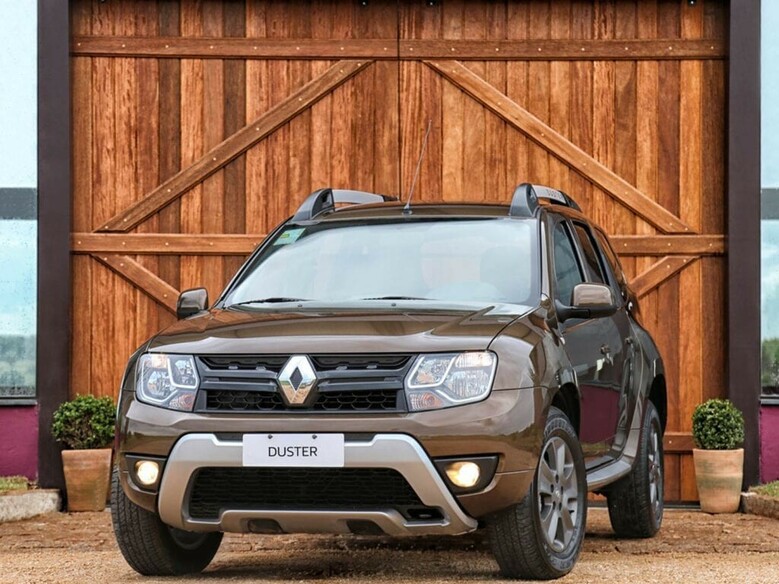 RENAULT DUSTER