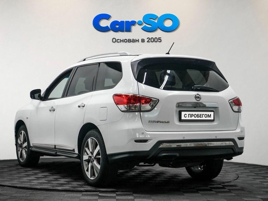 Nissan Pathfinder, IV