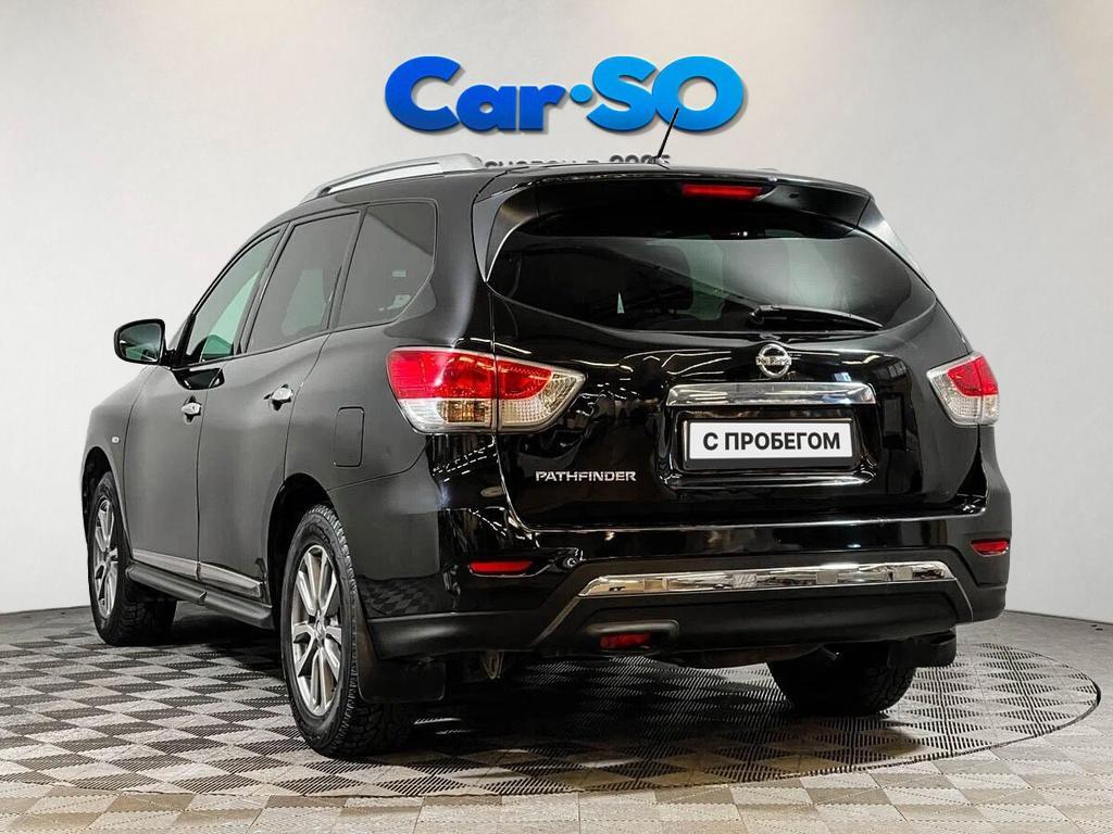 Nissan Pathfinder, IV