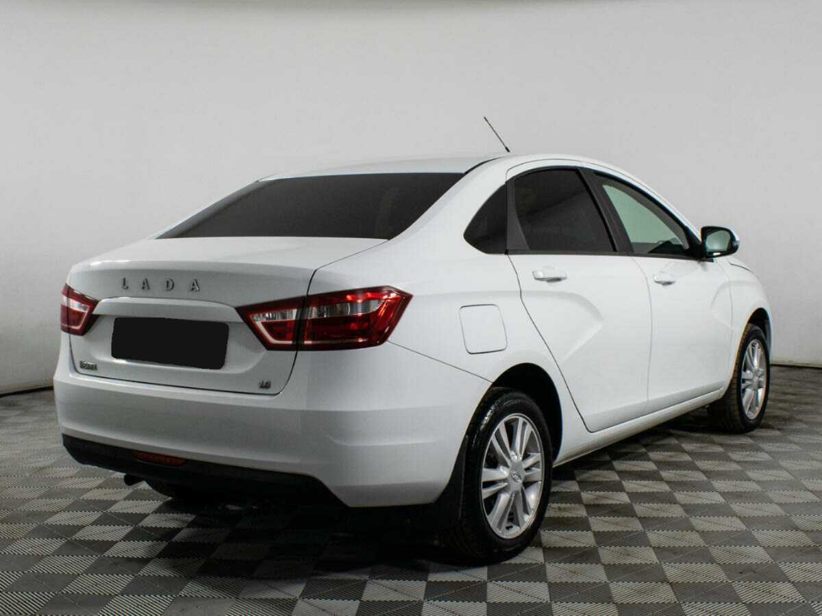 Lada Vesta