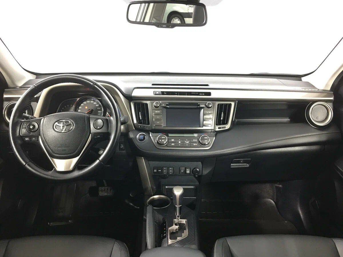 Toyota RAV4, IV (XA40)