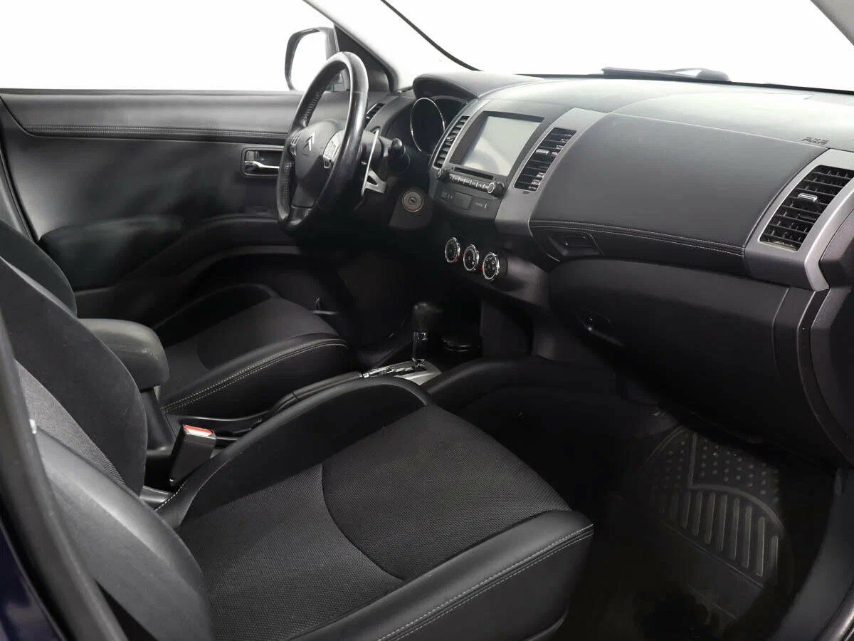 Citroen C-Crosser