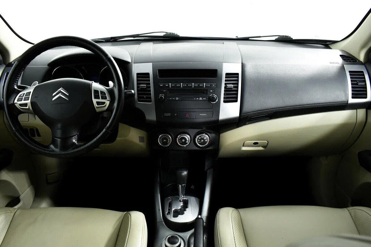 Citroen C-Crosser