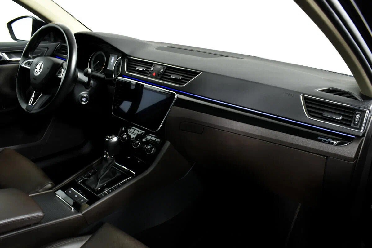 Skoda Superb, III