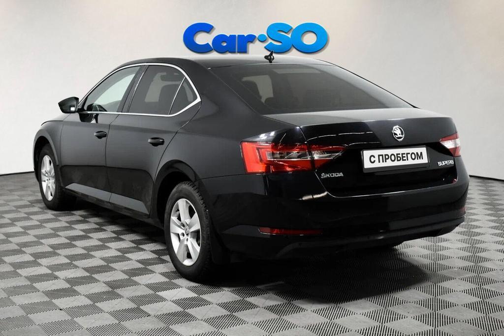 Skoda Superb, III