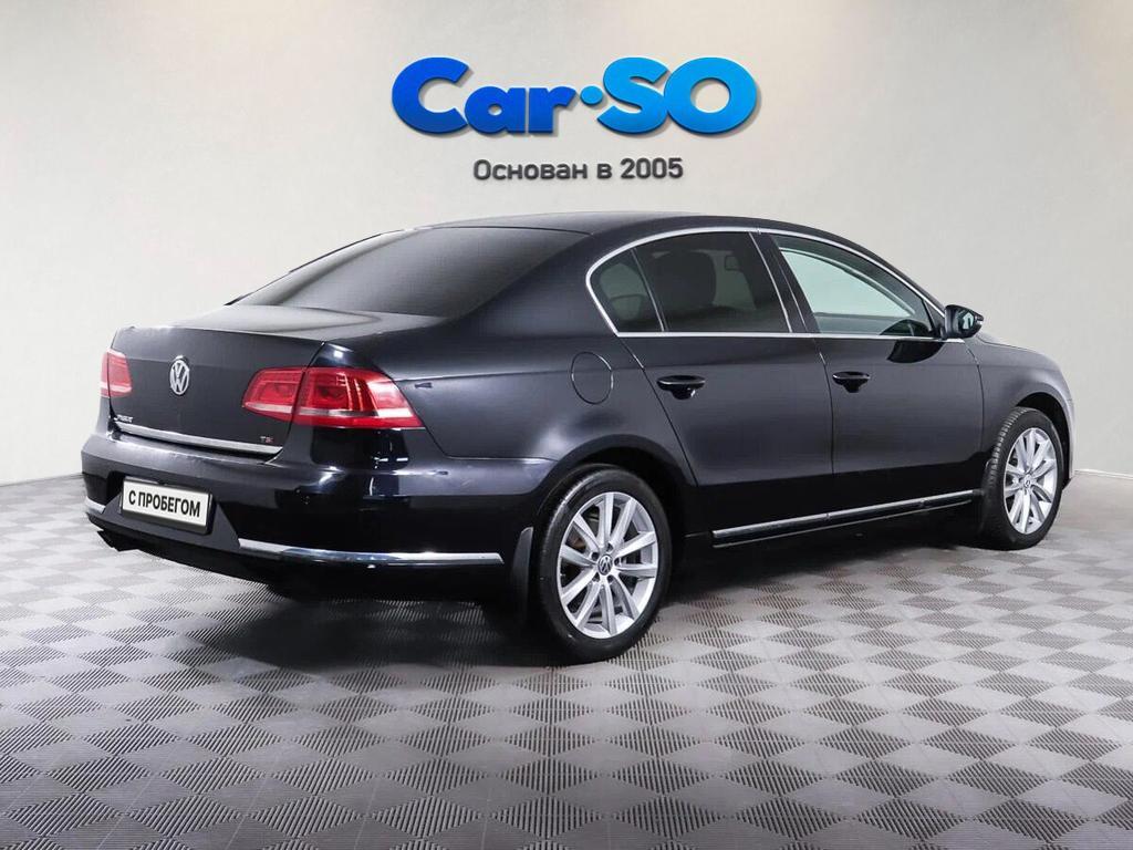 Volkswagen Passat, B7