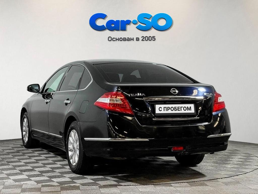 Nissan Teana, II