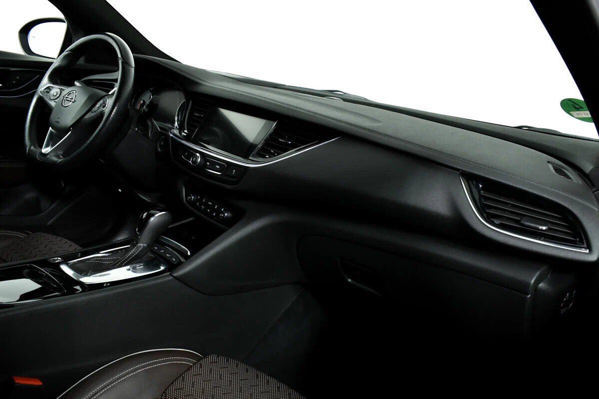 Opel Insignia, II