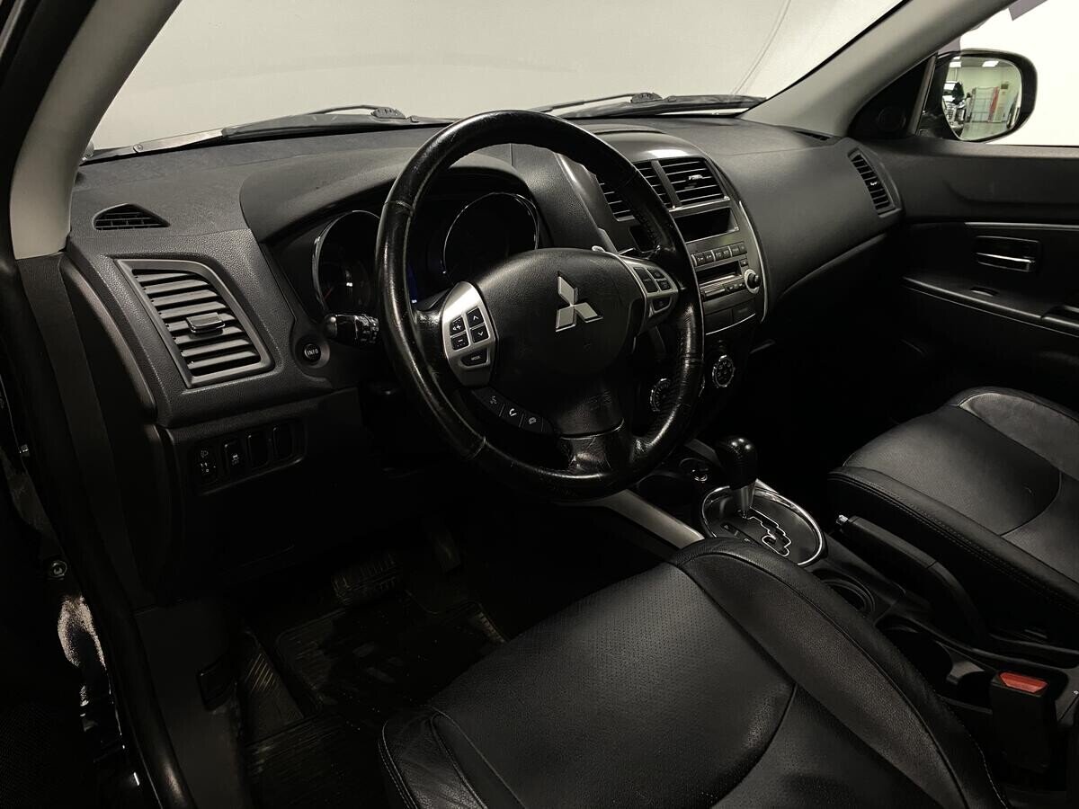 Mitsubishi ASX, I