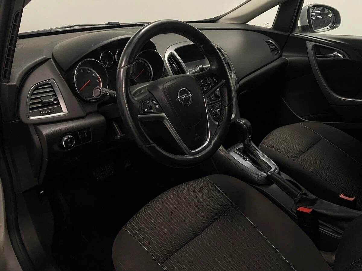 Opel Astra, J Рестайлинг
