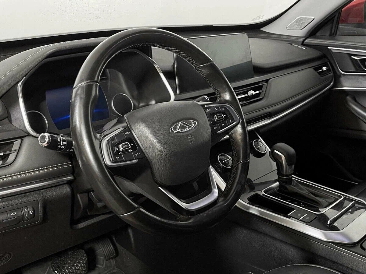 Chery Tiggo 8, I