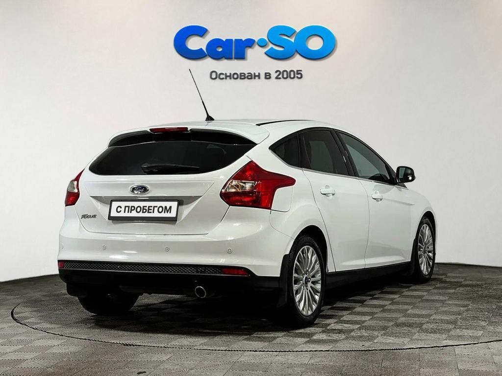 Ford Focus, III