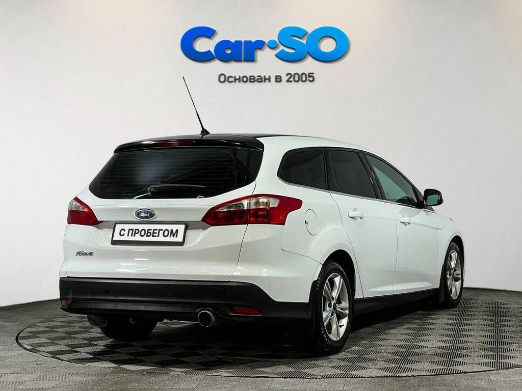 Ford Focus, III