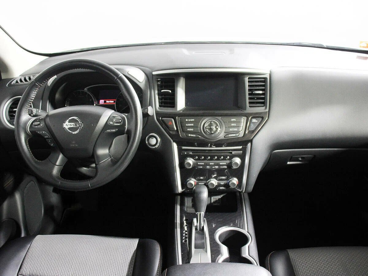 Nissan Pathfinder, IV Рестайлинг