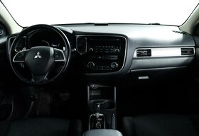 Mitsubishi Outlander, III Рестайлинг