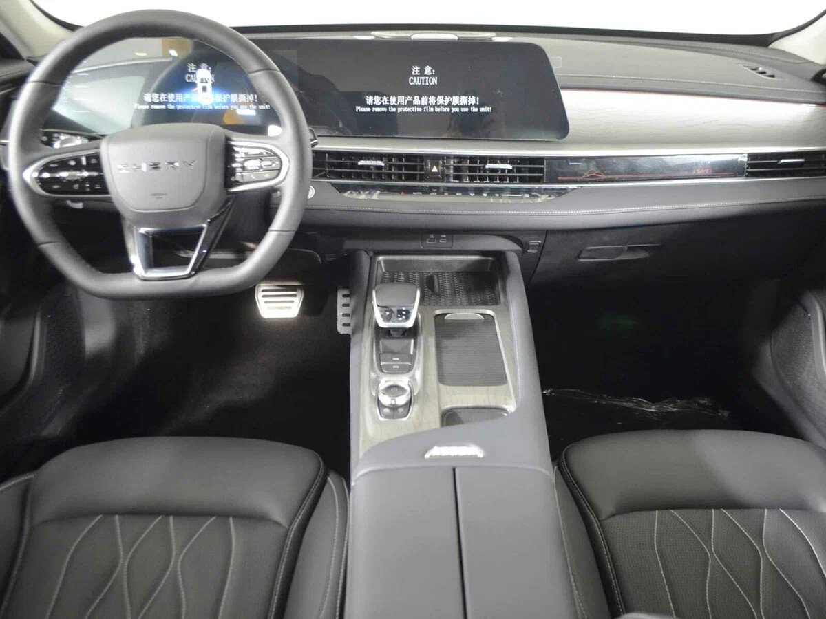 Chery Arrizo 8