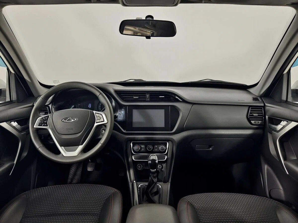 Chery Tiggo 3, I