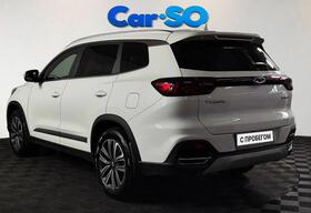 Chery Tiggo 8, I