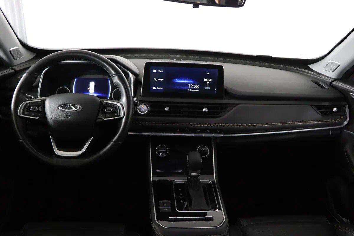 Chery Tiggo 8 Pro, I