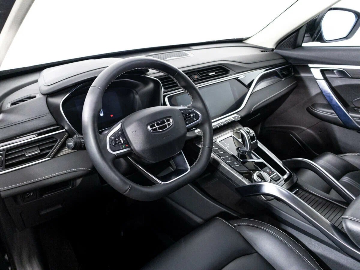 Geely Atlas Pro