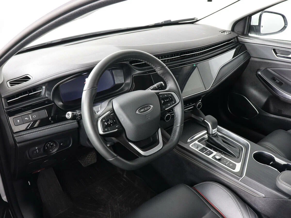 Omoda S5