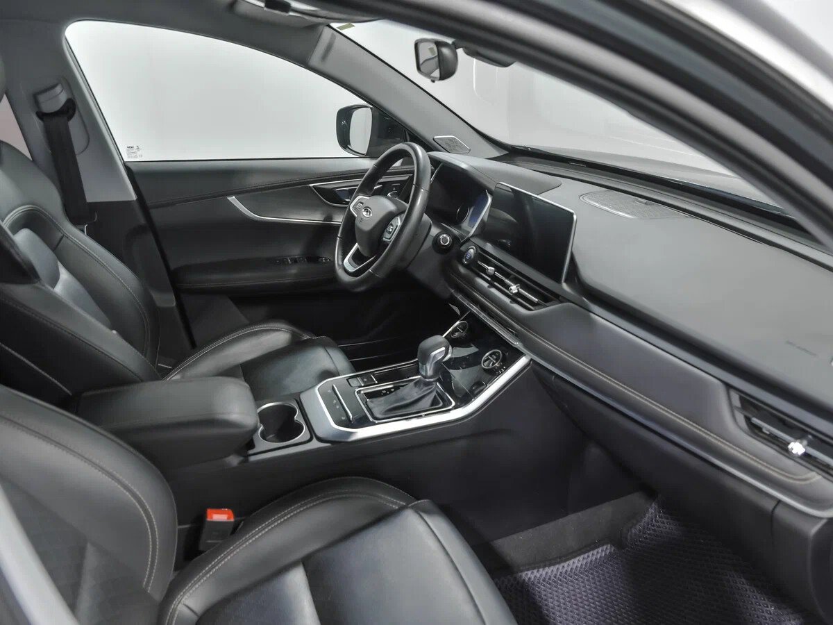 Chery Tiggo 8, I