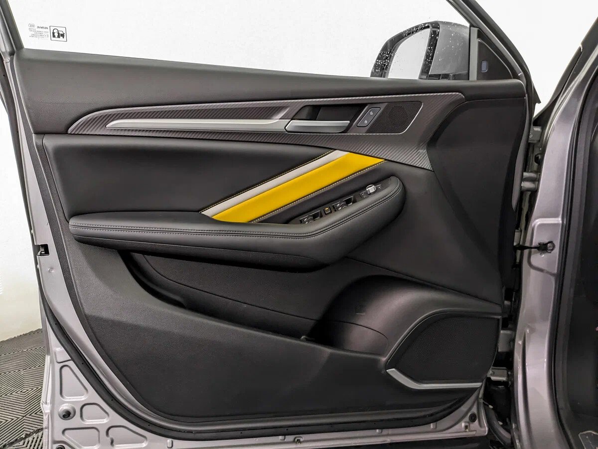 Haval F7x, I