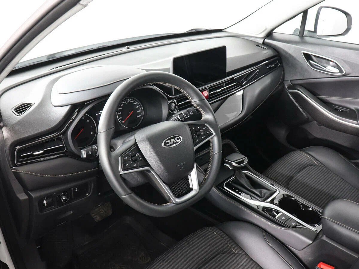 JAC JS4