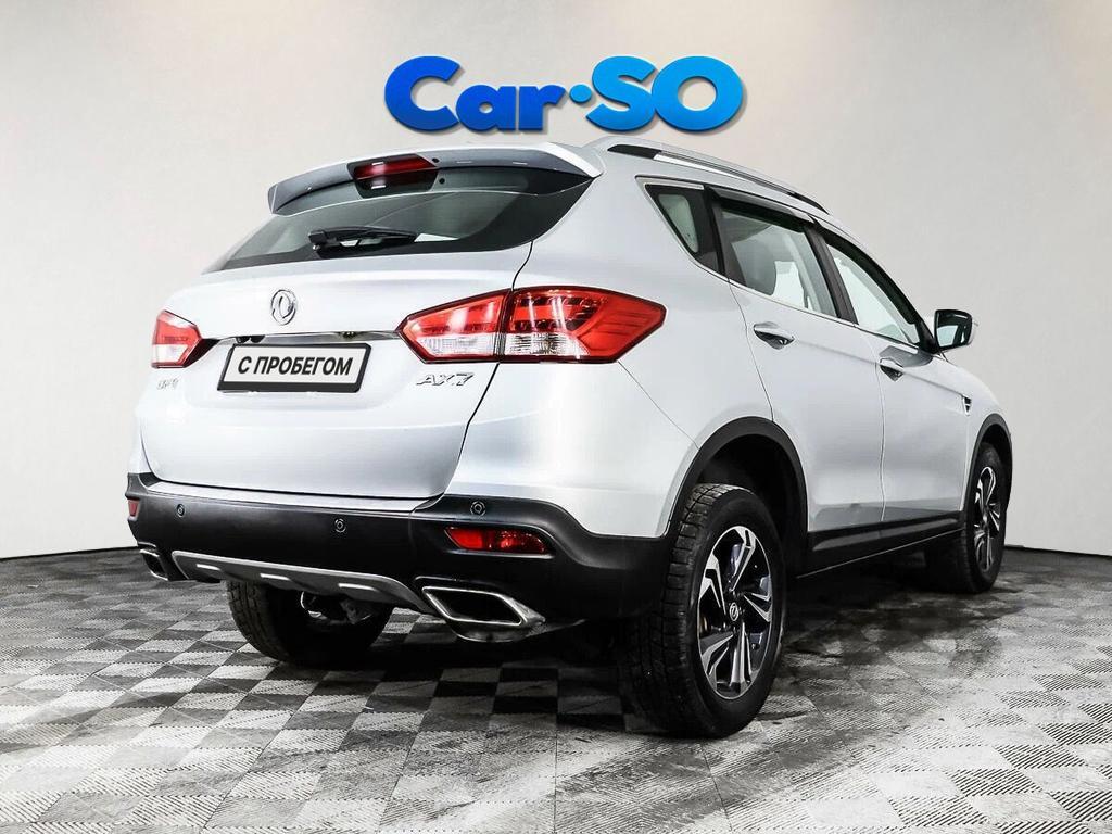 Dongfeng AX7, I