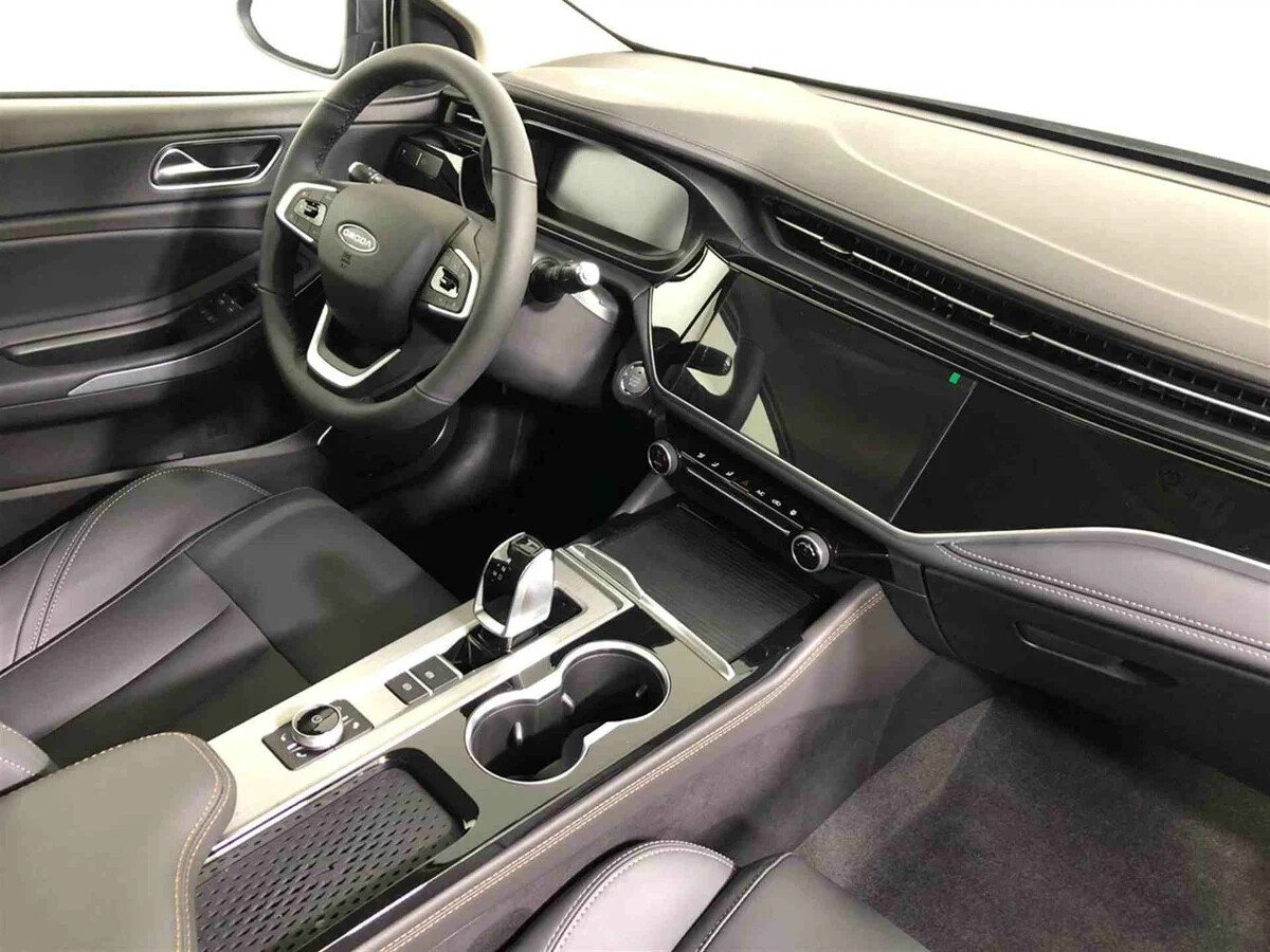 Omoda S5
