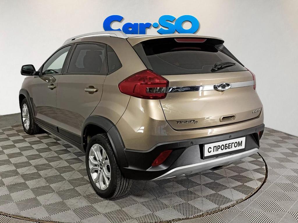 Chery Tiggo 2, I
