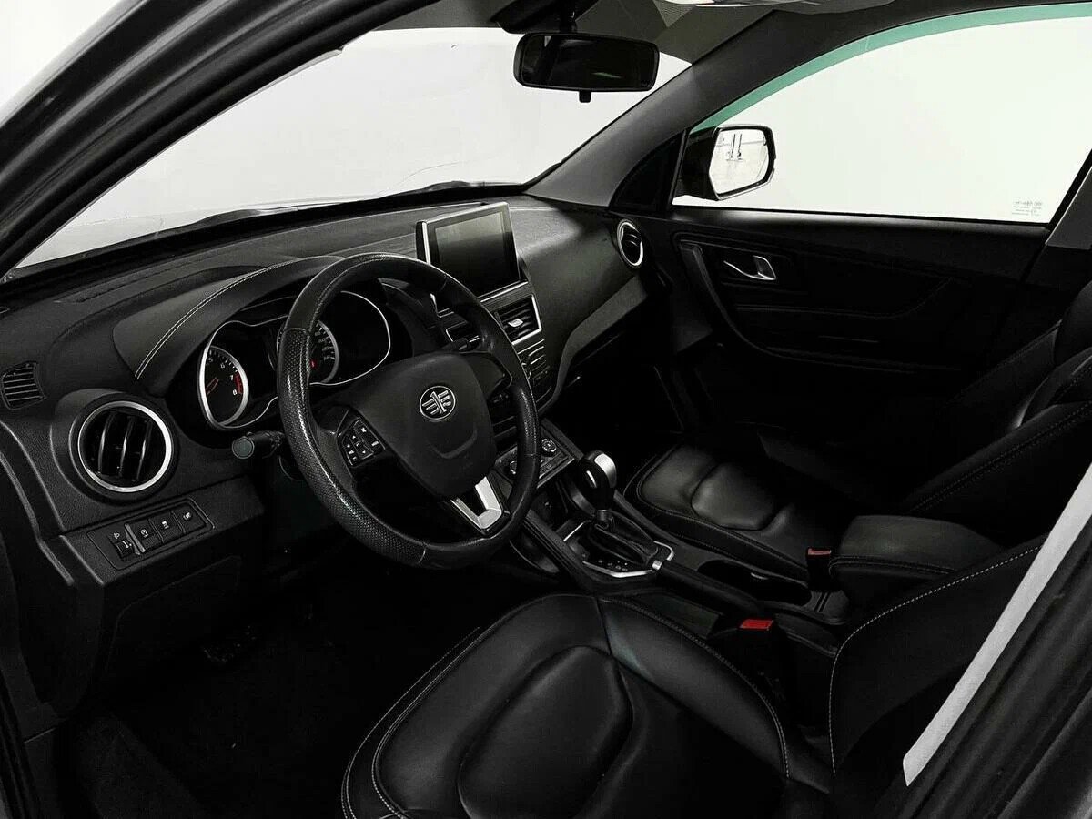 FAW Besturn X40, I