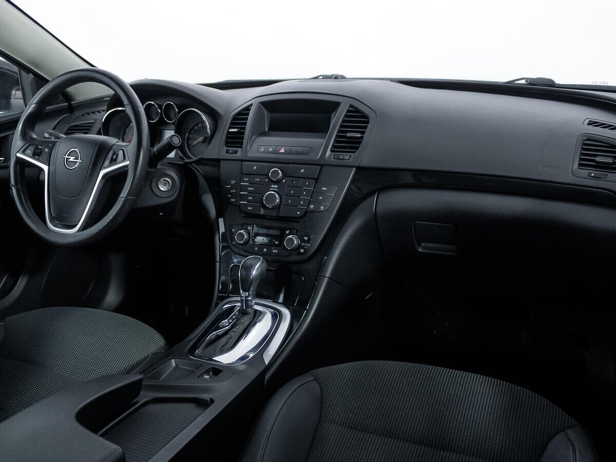 Opel Insignia, I