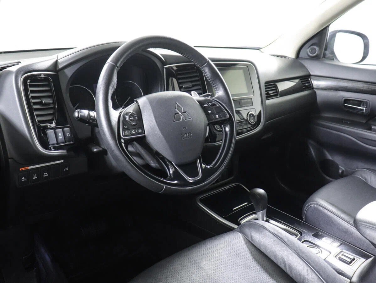 Mitsubishi Outlander, III Рестайлинг 3