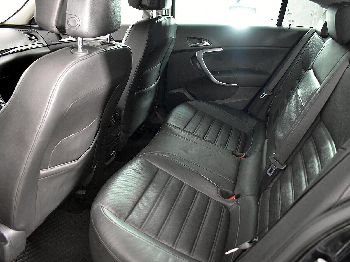 Opel Insignia, I