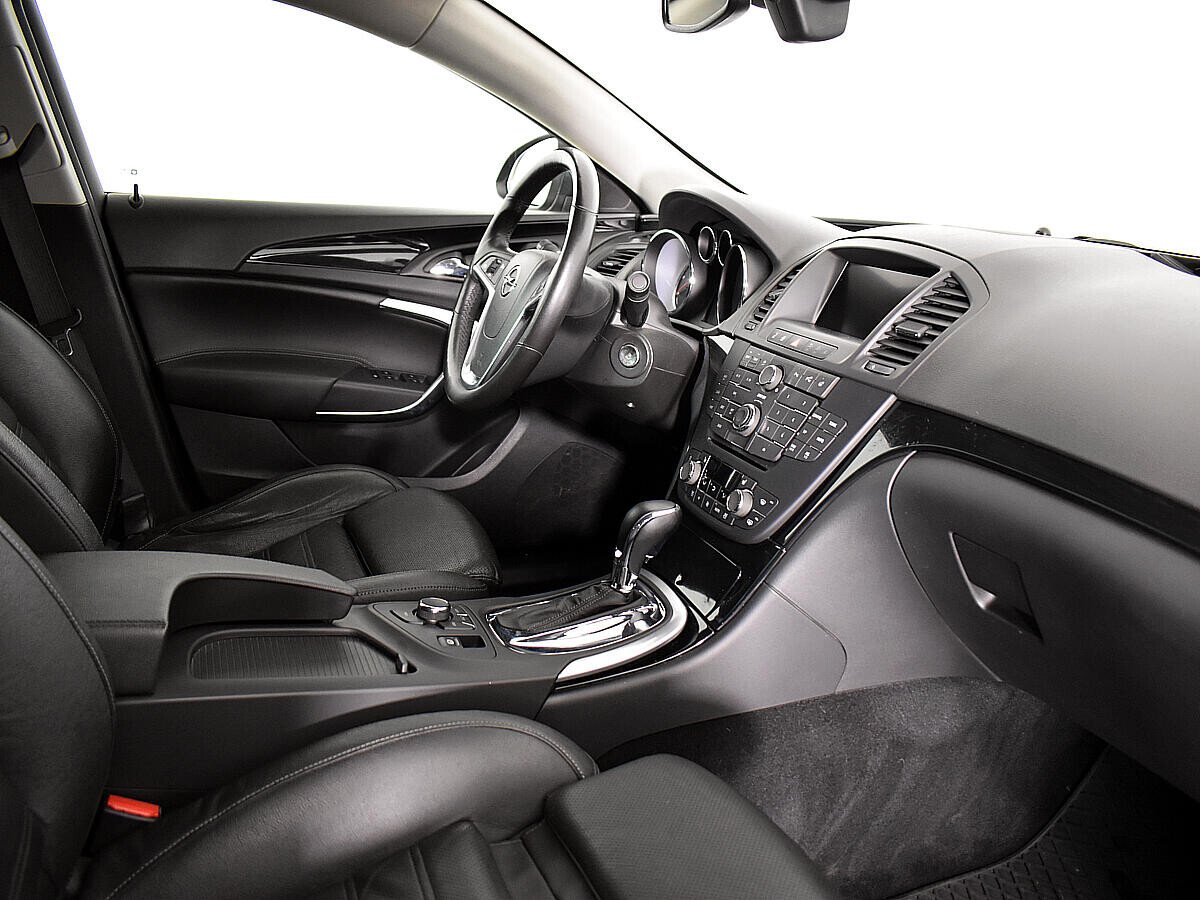 Opel Insignia, I