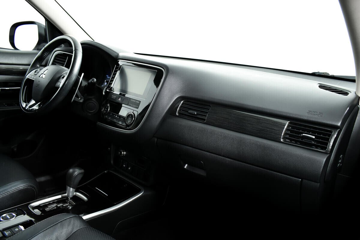 Mitsubishi Outlander, III Рестайлинг 2