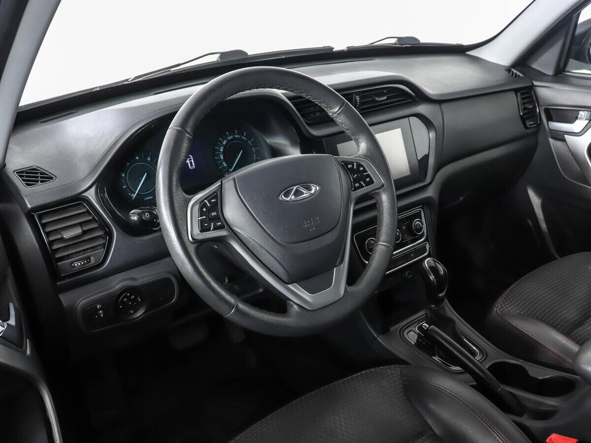 Chery Tiggo 3, I