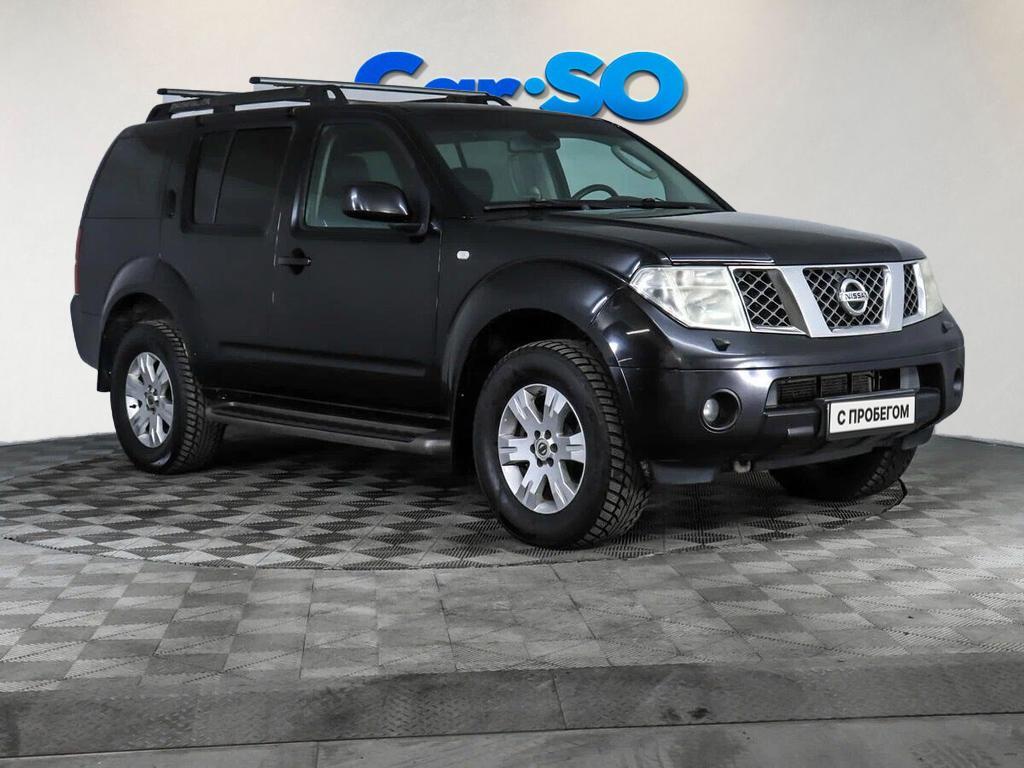 Nissan Pathfinder, III