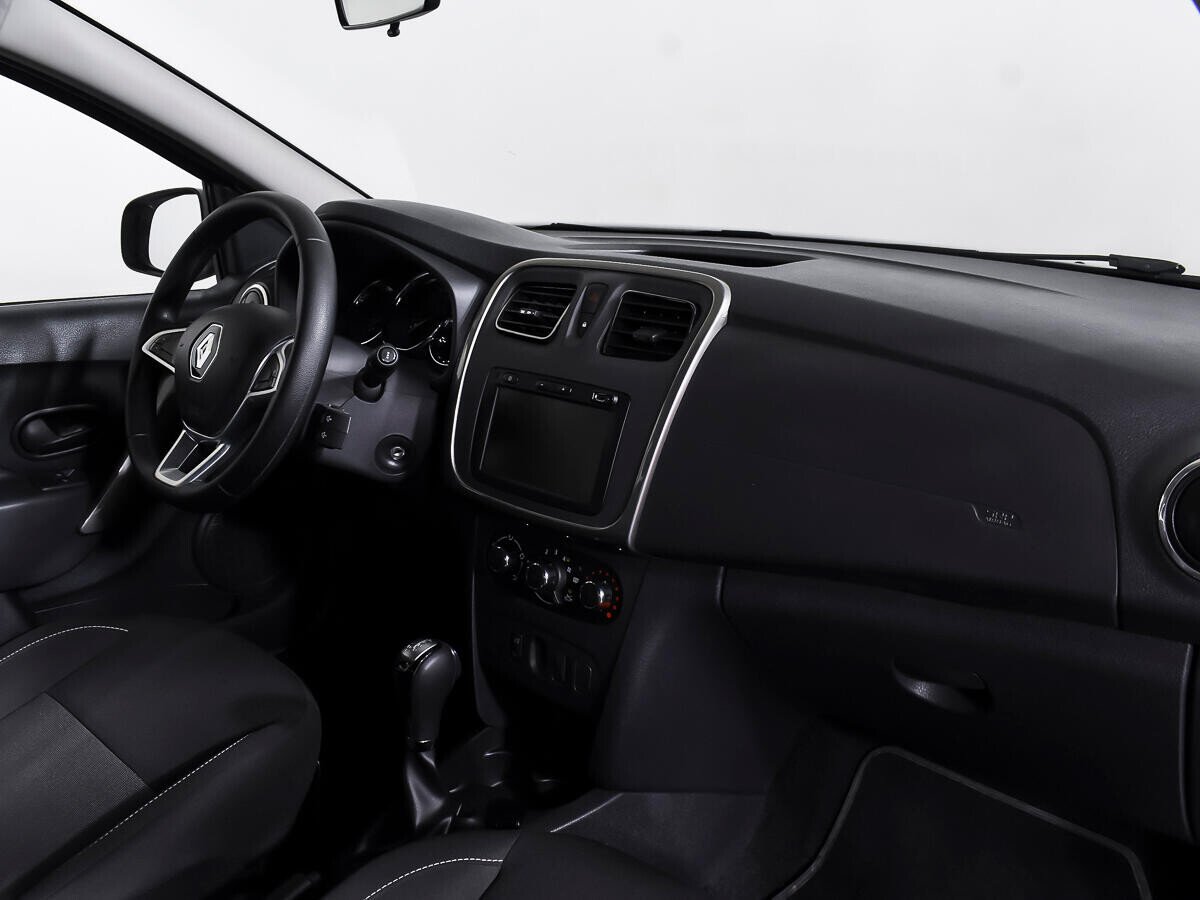 Renault Sandero, II Рестайлинг