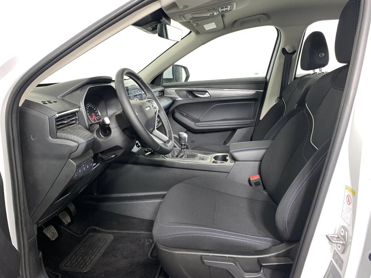 Haval Jolion, I