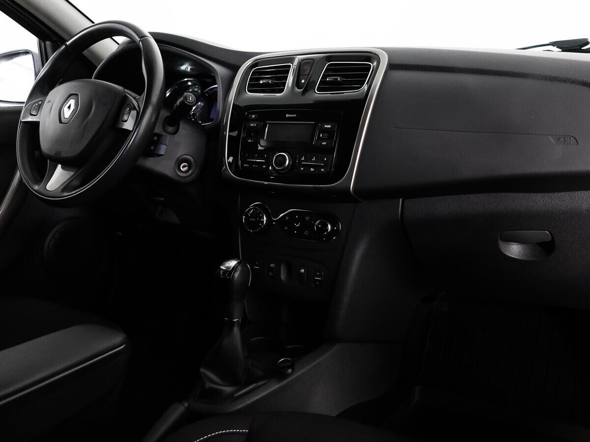 Renault Sandero, II Рестайлинг