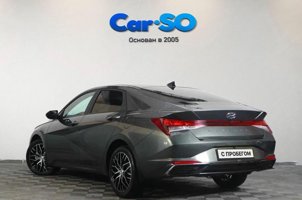 Hyundai Elantra, VII (CN7)