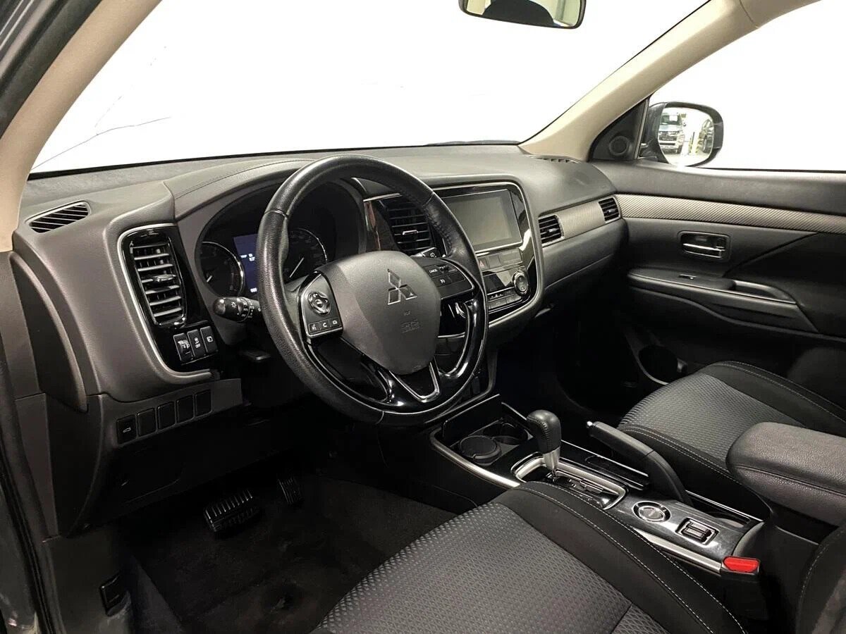 Mitsubishi Outlander, III Рестайлинг 2