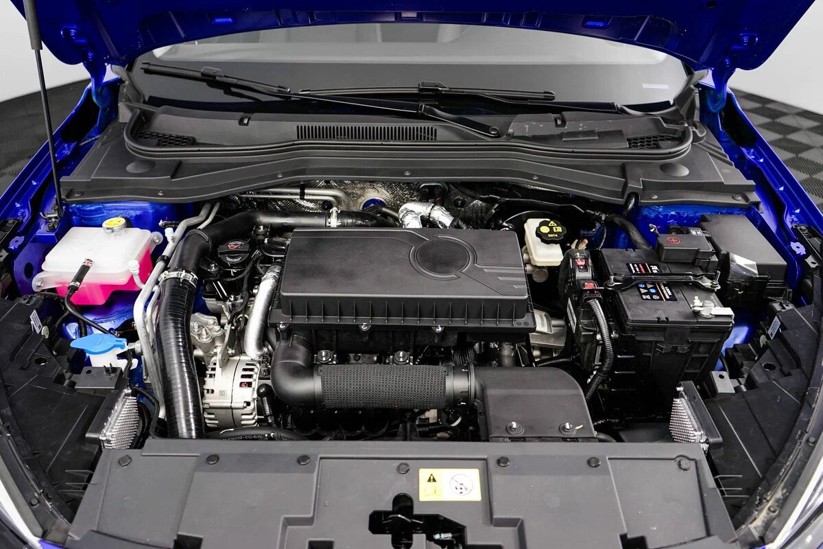 JAC J7, I