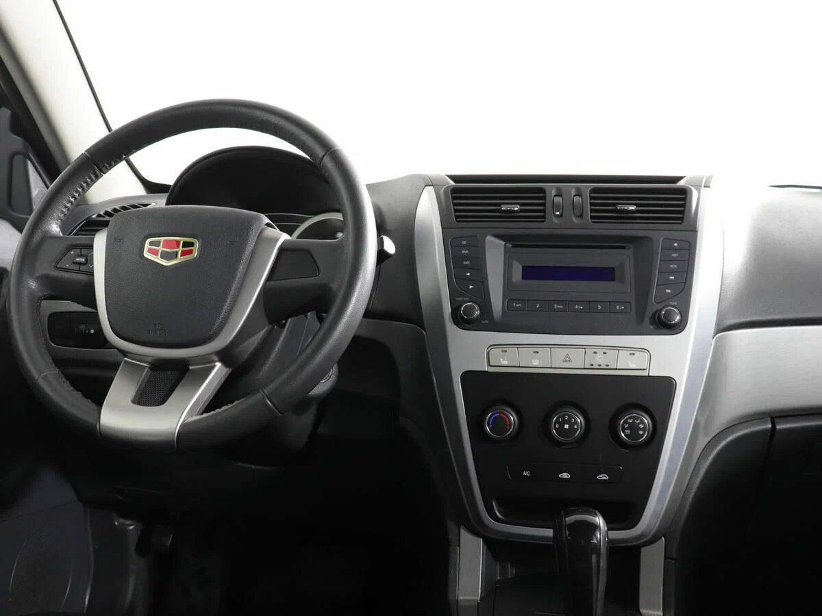 Geely Emgrand X7, I