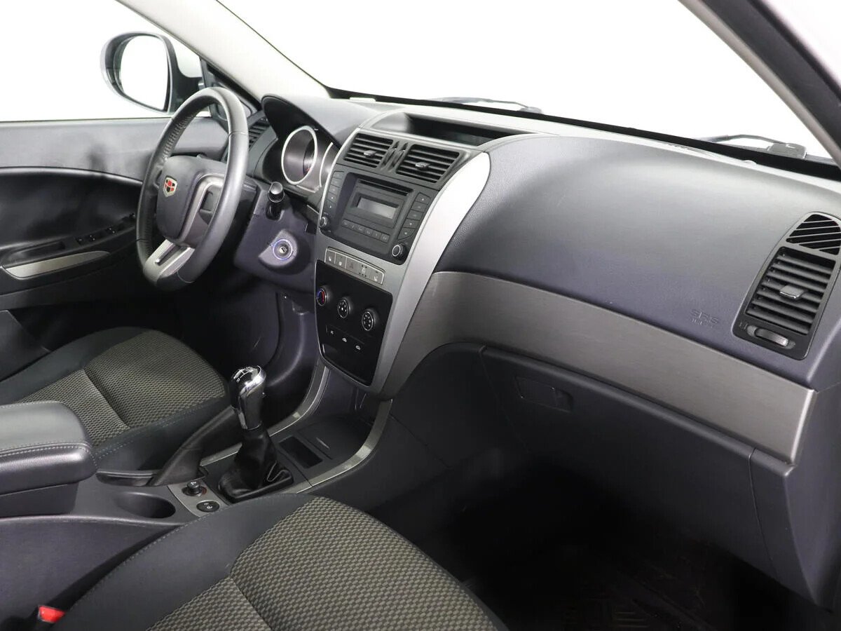 Geely Emgrand X7, I